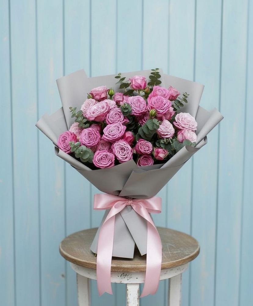 Букет цветов из: Розы в Анне