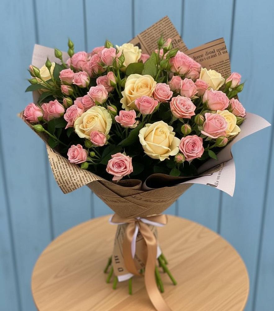 Букет цветов из: Розы в Анне