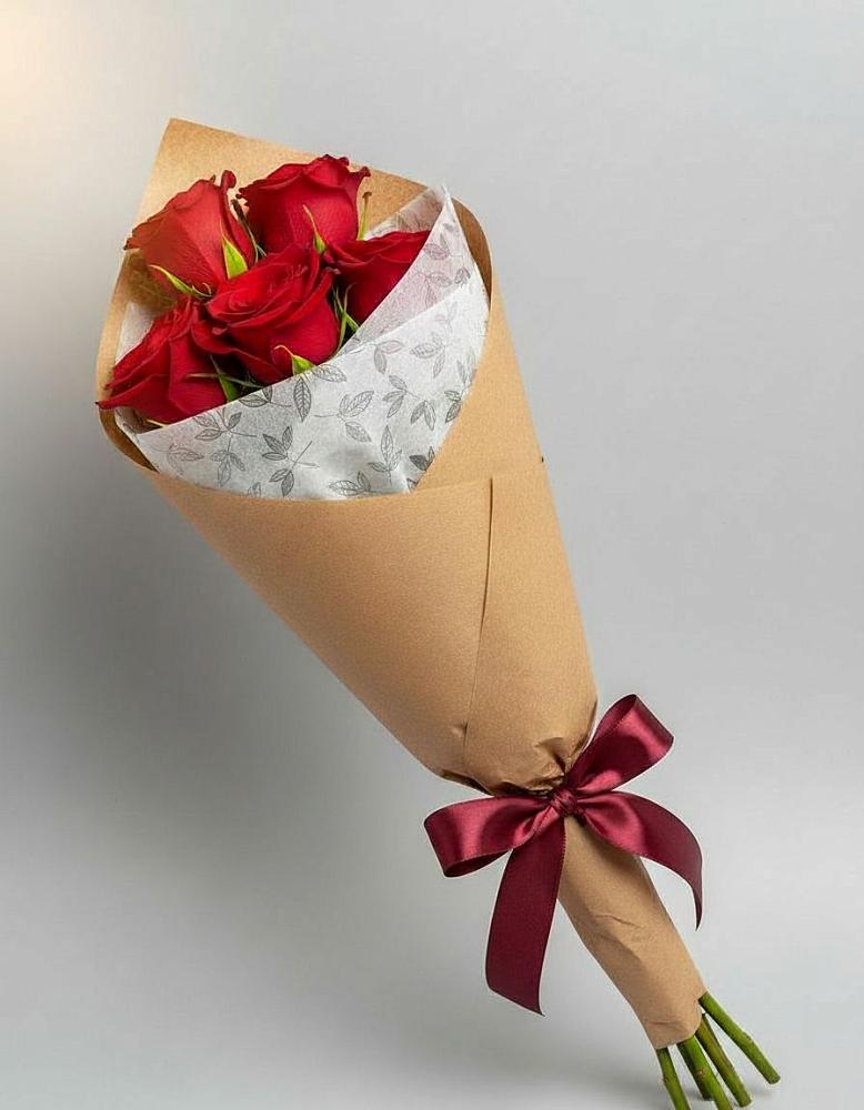 Букет цветов из: Розы в Анне