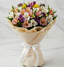Букет цветов из:  Альстромерии в Анне