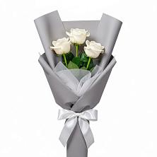 Букет 3 белые розы в Анне