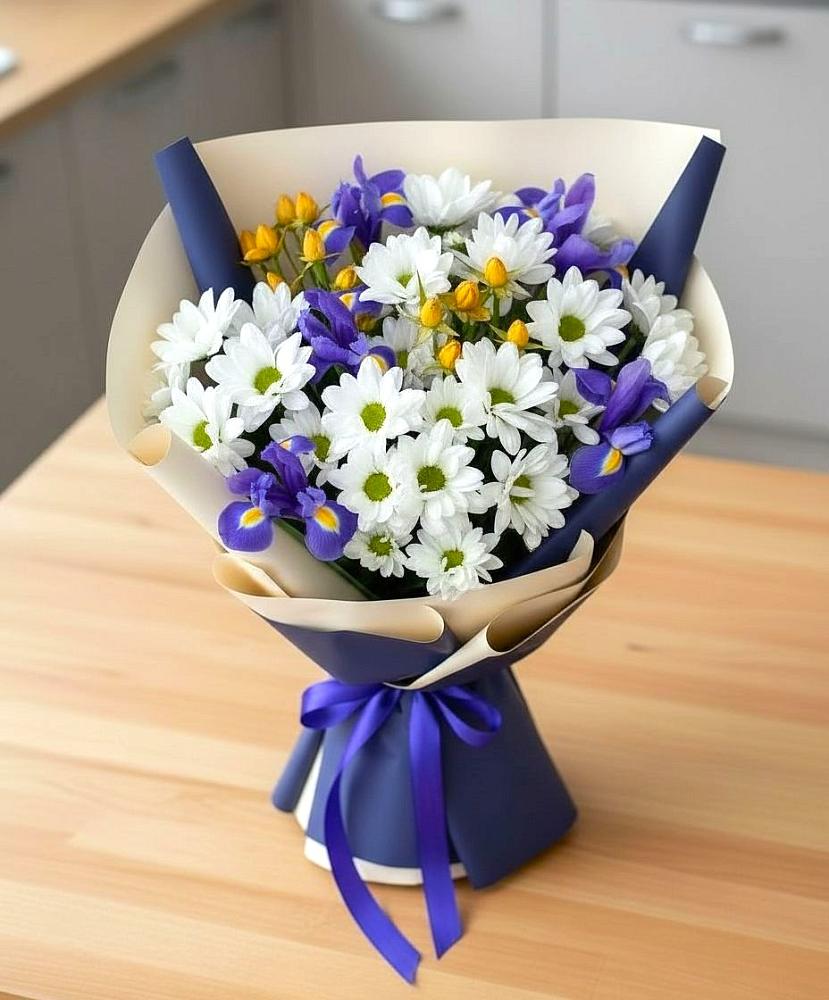 Букет цветов из: Розы, Ирисы и Хризантемы в Анне