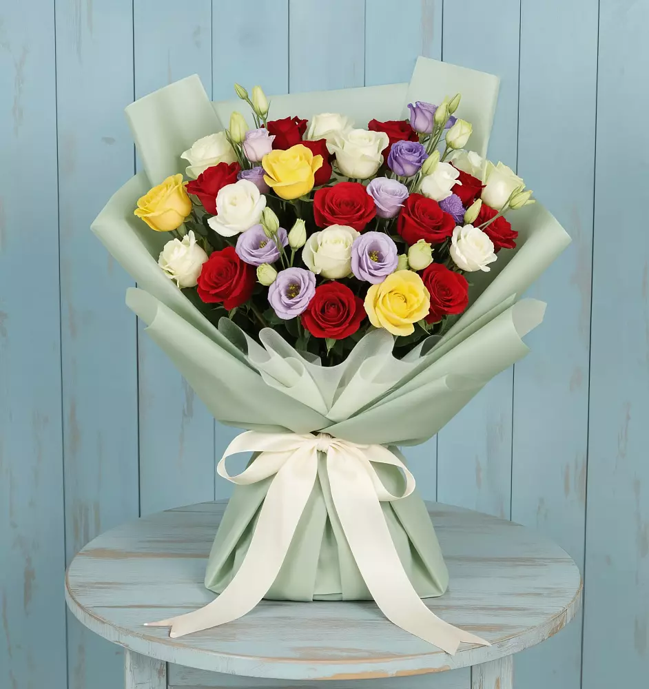 Букет цветов из: Розы в Анне