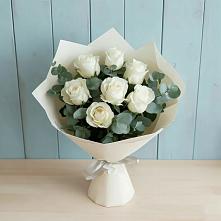 Букет Белые розы в Эвкалипте в Анне